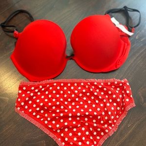 Beautiful, Victoria’s Secret, red and white bra and underwear Large